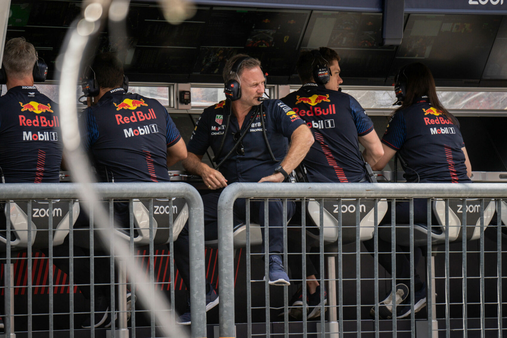 Forma-1, Christian Horner, Red Bull pitwall, Olasz Nagydíj 2023, péntek