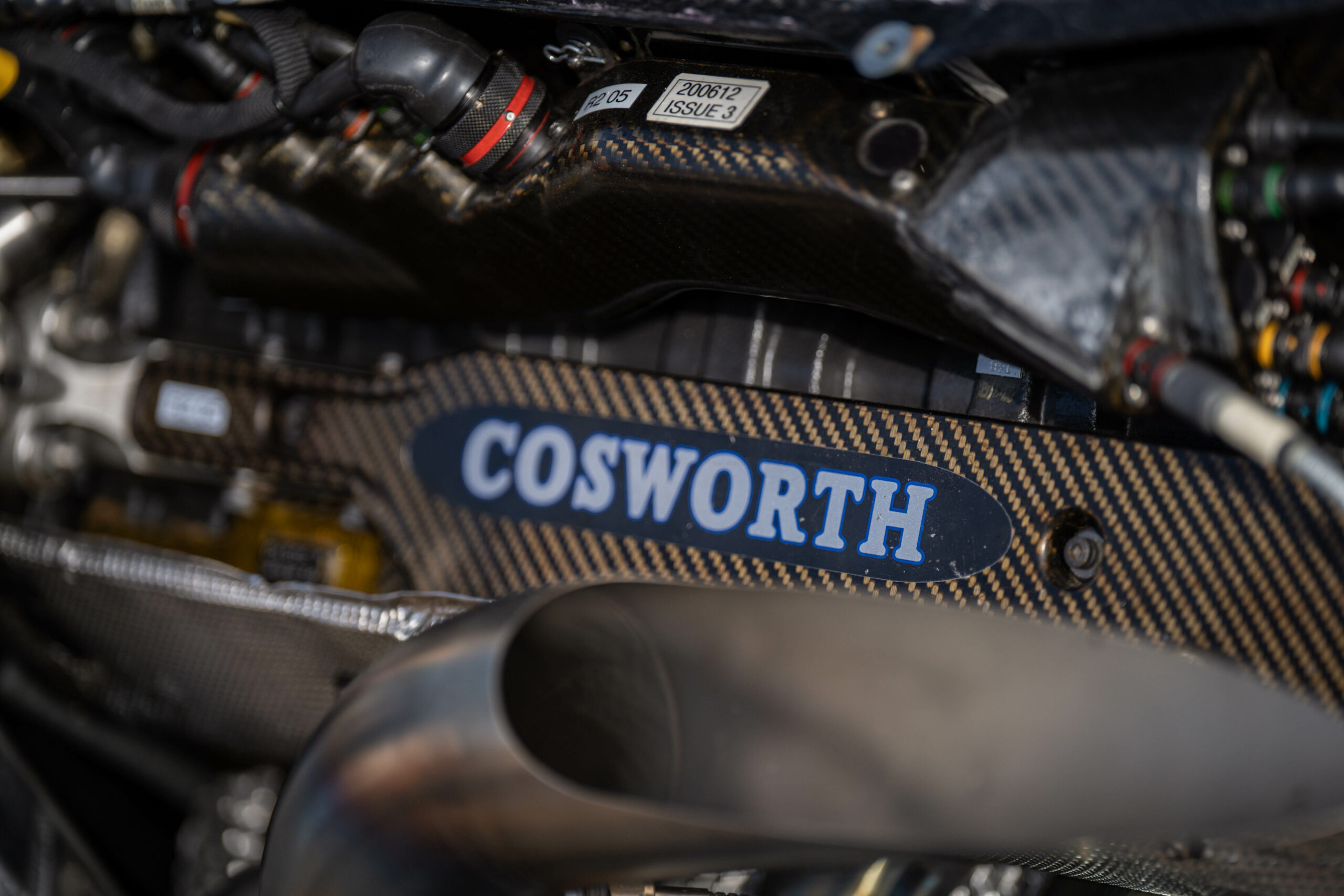 Jaguar-Cosworth V10, motor