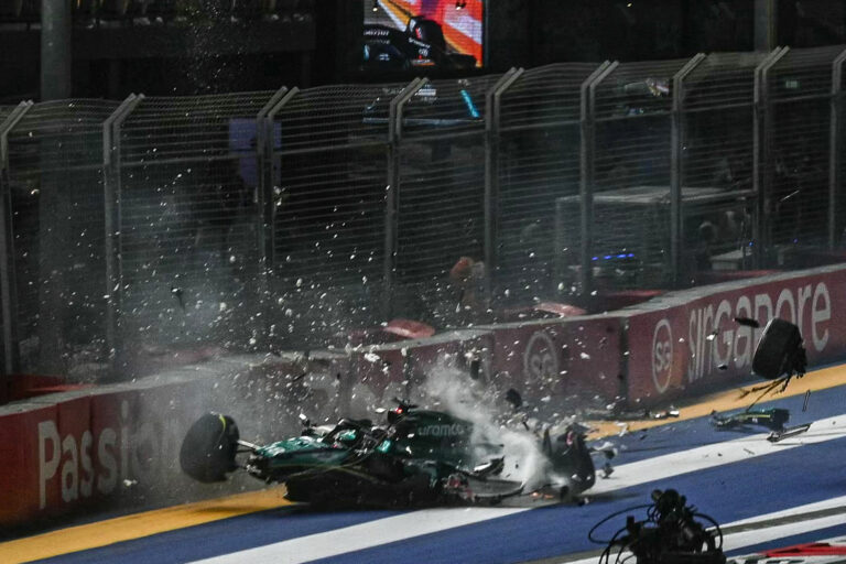 Red Bull-dráma és hatalmas baleset borzolta a kedélyeket a szingapúri időmérőn