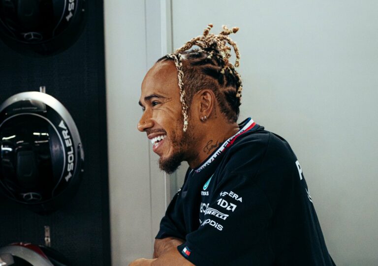 Hamilton majdnem minden téren elhomályosíthatja Leclerc-t a Ferrarinál – Verstappen is bízik a sikerében