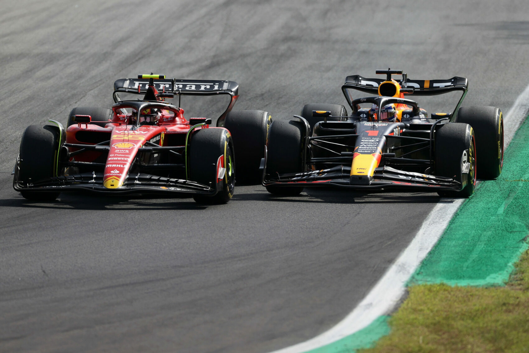 Carlos Sainz, Ferrari, Max Verstappen, Red Bull, Olasz Nagydíj