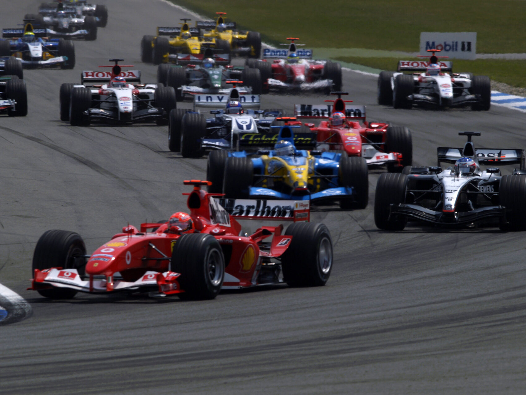 Michael Schumacher, Ferrari, Kimi Räikkönen, McLaren, Jarno Trulli, Renault, Német Nagydíj, 2004, rajt