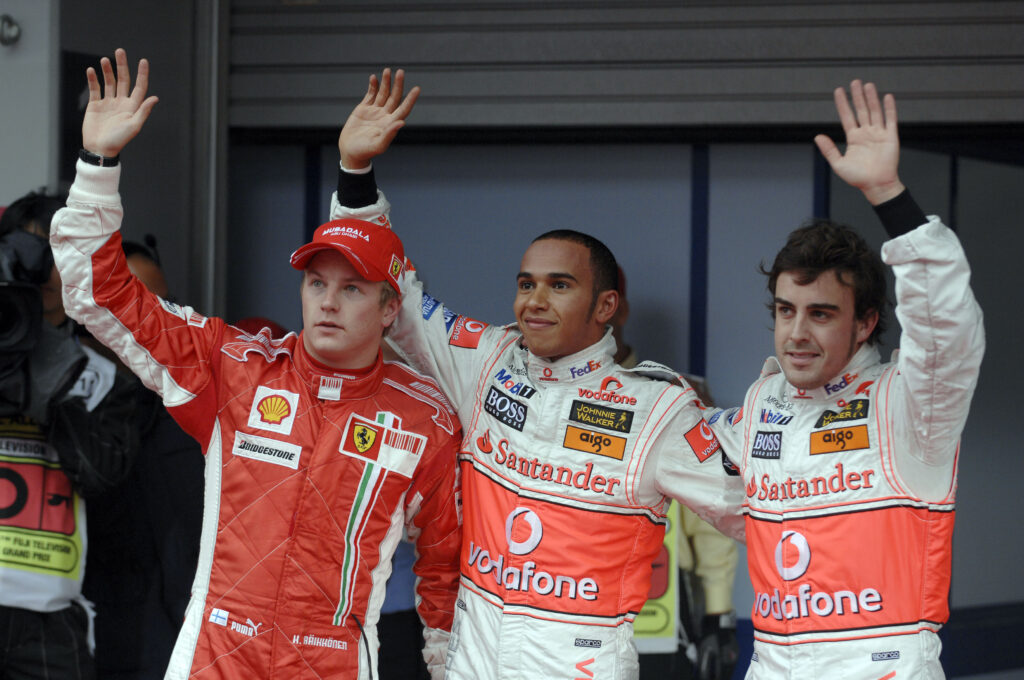 Kimi Räikkönen, Ferrari, Lewis Hamilton, Fernando Alonso, McLaren, Japán Nagydíj, 2007