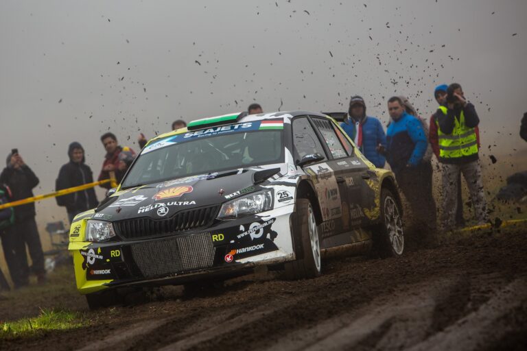 Drámai fordulatok, magyar győzelem és bajnokavatás az özönvízben – Rally Hungary 2019 (videó)