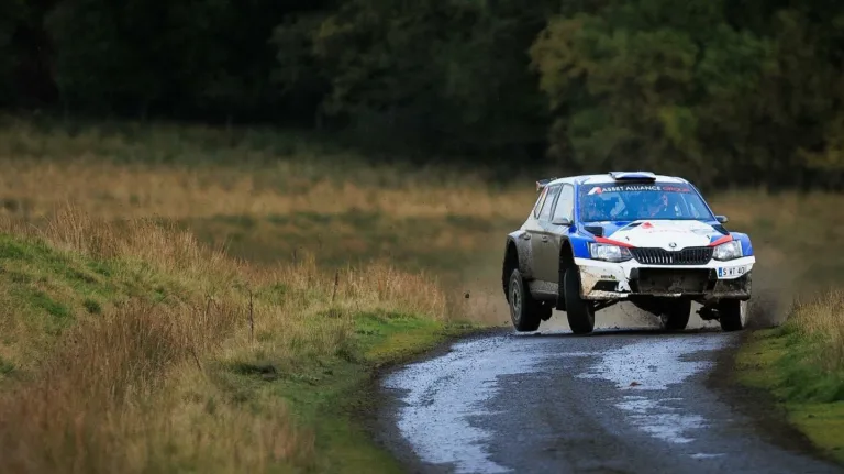 Max McRae első R5-ös versenyén dobogóra állt