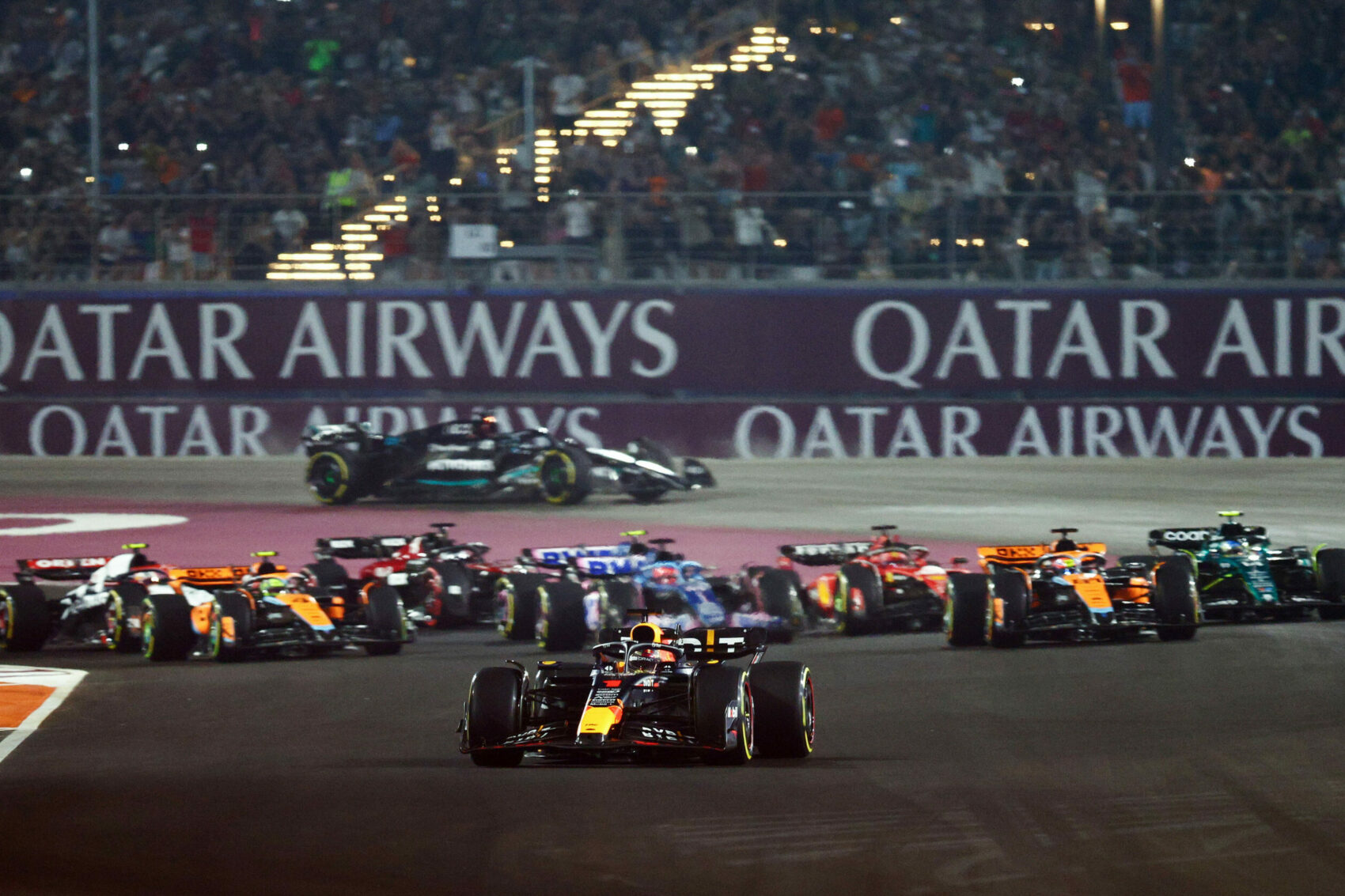 Forma-1, Max Verstappen, Red Bull, George Russell, Mercedes, Katari Nagydíj 2023, futam