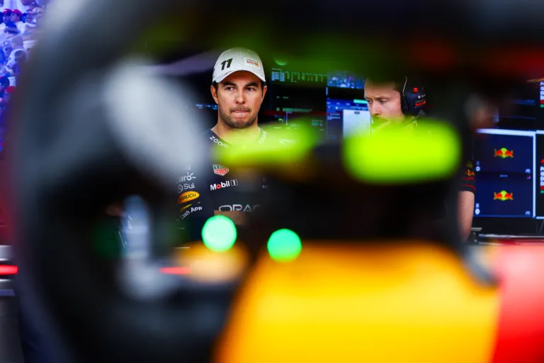 Itt a rekordot jelentő statisztika, ami megmutatja, miért nem tarthatja meg Pérezt a Red Bull