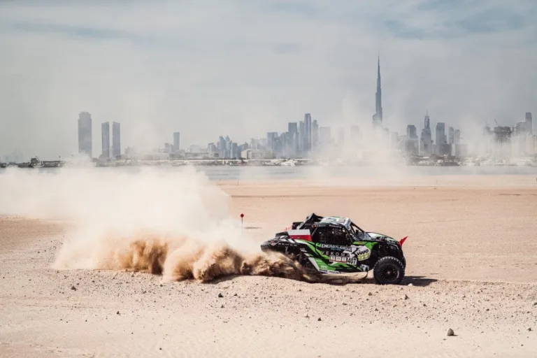 Nasser Al-Attiyah volt csapatával harcol a szezonzárón