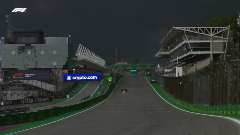 Verstappen pole-t szerzett, az Aston Martin feltámadt a brazíliai Armageddon árnyékában