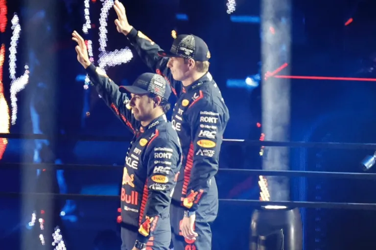 Verstappen kőkeményen beleszállt a vegasi show-ba, szerinte bohócot csináltak belőlük (videók)