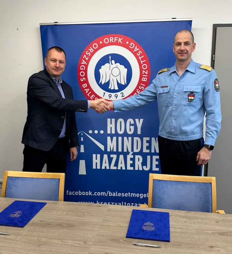 Együttműködési megállapodást kötött az ORFK-Országos Balesetmegelőzési Bizottság és a Magyar Nemzeti Autósport Szövetség