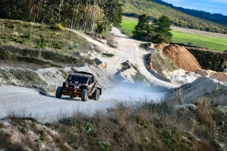 Molnárék nyerték a Raid of the Championst, Zapletal a bajnok