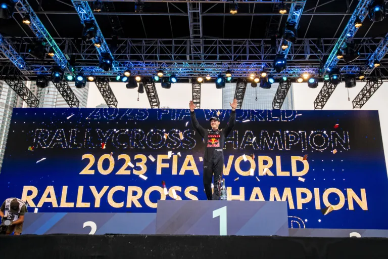 Kristoffersson pályafutása 40. győzelmével fejezte be az évet