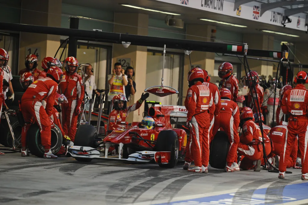Fernando Alonso, Ferrari, Abu-dzabi Nagydíj, 2010