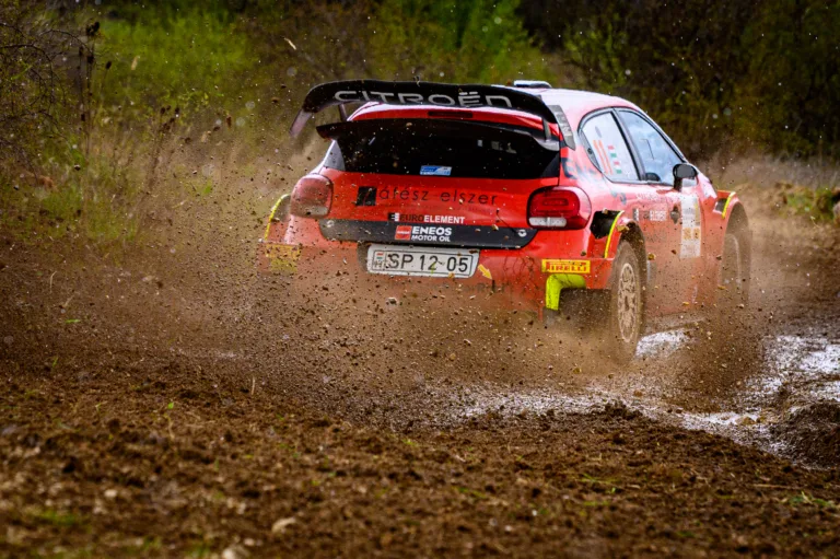 Bútor Róbert így autózott abszolút első időt a 2023-as Székesfehérvár Rally várpalotai szakaszán