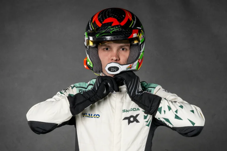 A Citroen tovább erősített, új versenyző csatlakozik Gryazinékhoz