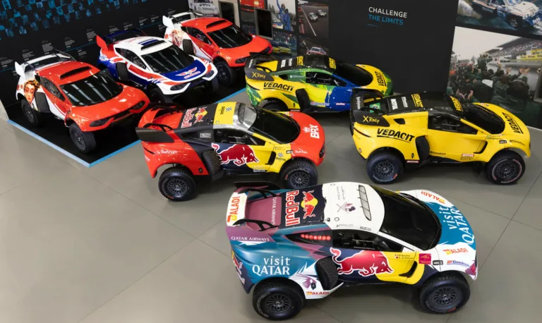 Hét autóval indul a legerősebb csapat a Dakaron