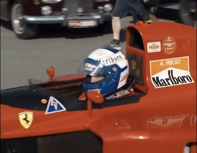 Prost az egyik nagy rajongójától kölcsönkért sisakban hajtotta meg 1991-es Ferrariját