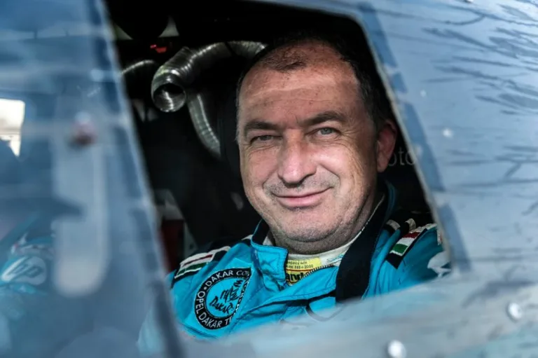 Szalay Balázs az Africa Race-t választotta a Dakar helyett