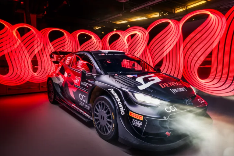 Itt a 2024-es Toyota GR Yaris Rally1 HYBRID új dekorja