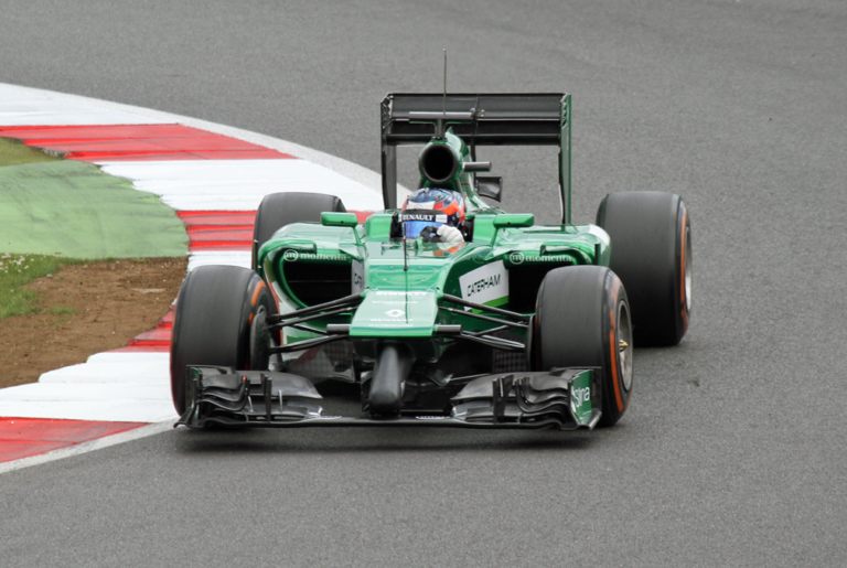 Péniszorr, sajtreszelő, rozmár, teáskanna, Ferrari-traktor – íme a legrondább F1-es autók