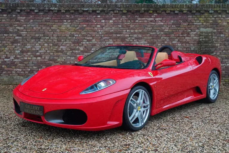 Schumacher ajándéka volt, de családja most megválik a különleges Ferraritól