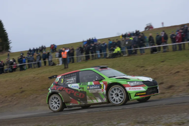 Janner Rally: Simon Wagner szakaszgyőzelemmel kezdte 2024-et, Klausz a legjobb 10-ben