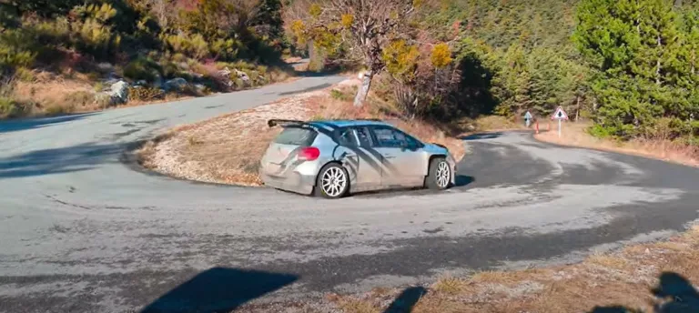 A Citroen versenyzői tesztelték a 2024-es C3 Rally2-t