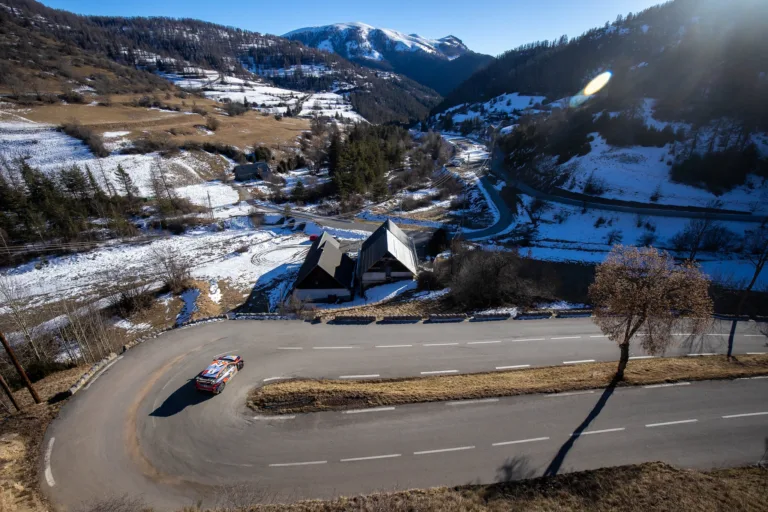 112 nevezőből lett végül 70 elfogadva a Montén