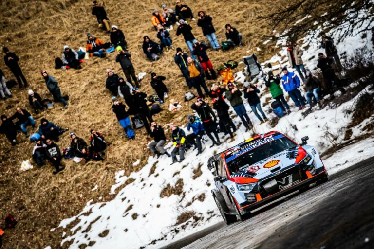 Neuville közel második Monte-győzelméhez, a Power Stage dönt a WRC2-ben!