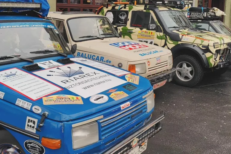 A „Dakar paródiájaként” indult, mára annál is nagyobb eseménnyé vált a Budapestről rajtoló verseny
