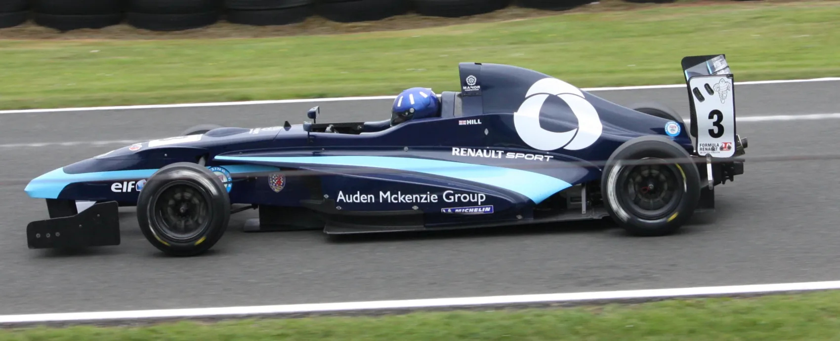Josh Hill, Formula Renault