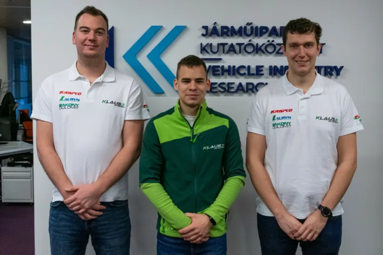 A Széchenyi István Egyetem kutatómérnökei segítik az intézmény bajnokesélyes raliversenyzőjét