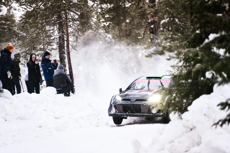 Toyota öröm és bánat Lappföldön: Heikkila történelmet írt, Evans nyert, Rovanpera kiesett