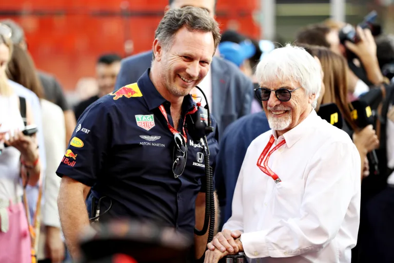 Ecclestone a náci Németországhoz hasonlította a Red Bull belháborúját