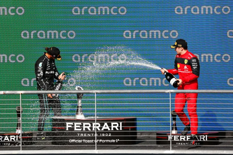 Leclerc learatná Hamilton érkezésének gyümölcsét, de a legrosszabb forgatókönyvre is készült