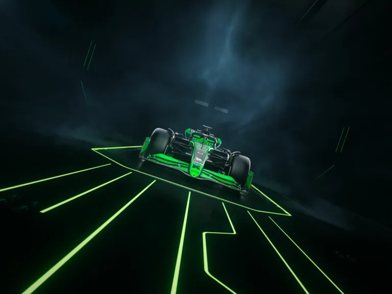 Szokatlan külsővel érkezett meg a fura nevű F1-es csapat autója