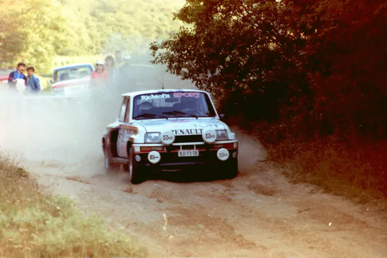 Németh László a pálya szélén lett abszolút magyar bajnok a harmadik Veszprém Rallyn