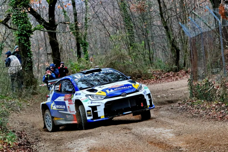 Heikkila murván is győzelemre vezette a Rally2-es Toyotát