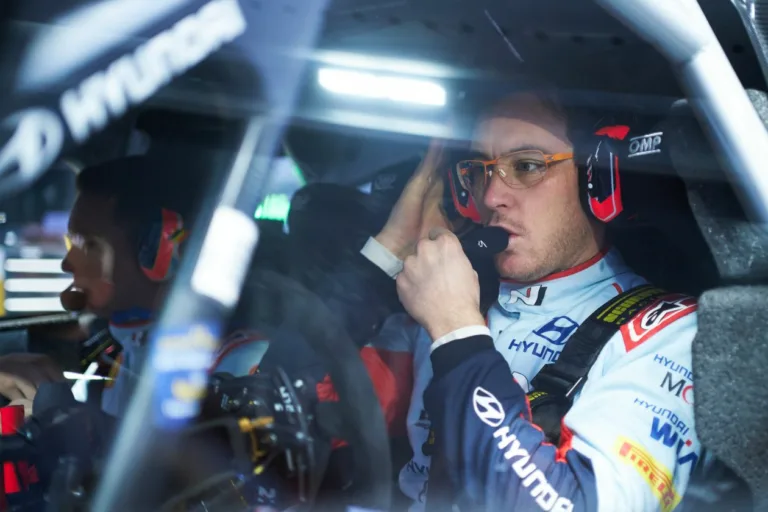 Neuville kritizálta a WRC jövőbeni szabályait 