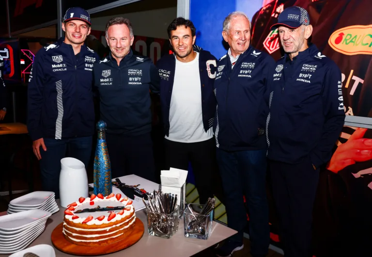 A Red Bull mindenkit elveszíthet – Newey, Verstappen és Marko is távozhat, ha Horner nem mond le