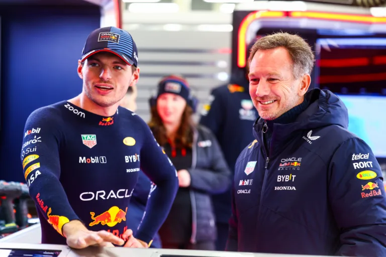 Hamarosan sztárpilótáját és csapatfőnökét is elveszítheti a Red Bull?