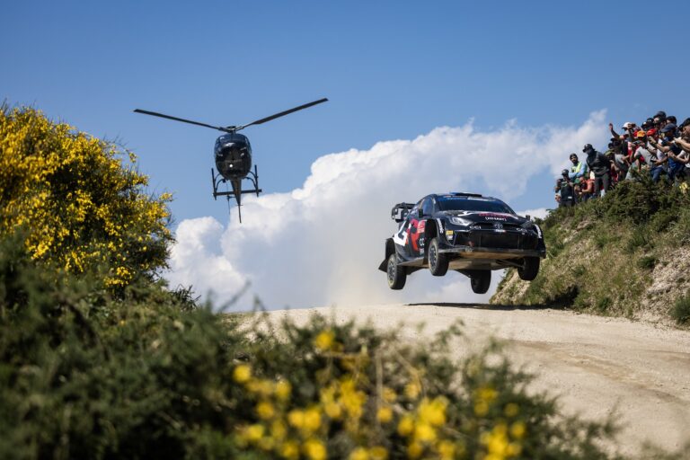 Ogier történelmet írt Portugáliában, Neuville jelentősen növelte előnyét a vb-n