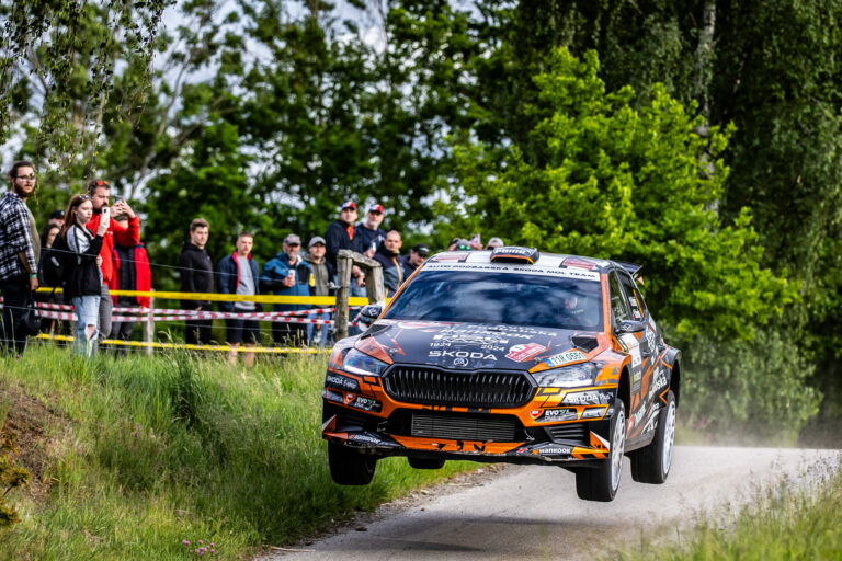 Óriási csatában dőlt el Cseh Rally Bajnokság második futama