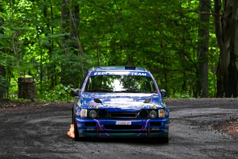 Érdiék magabiztosan vezetnek a Diósgyőr Rally Historic mezőnyében