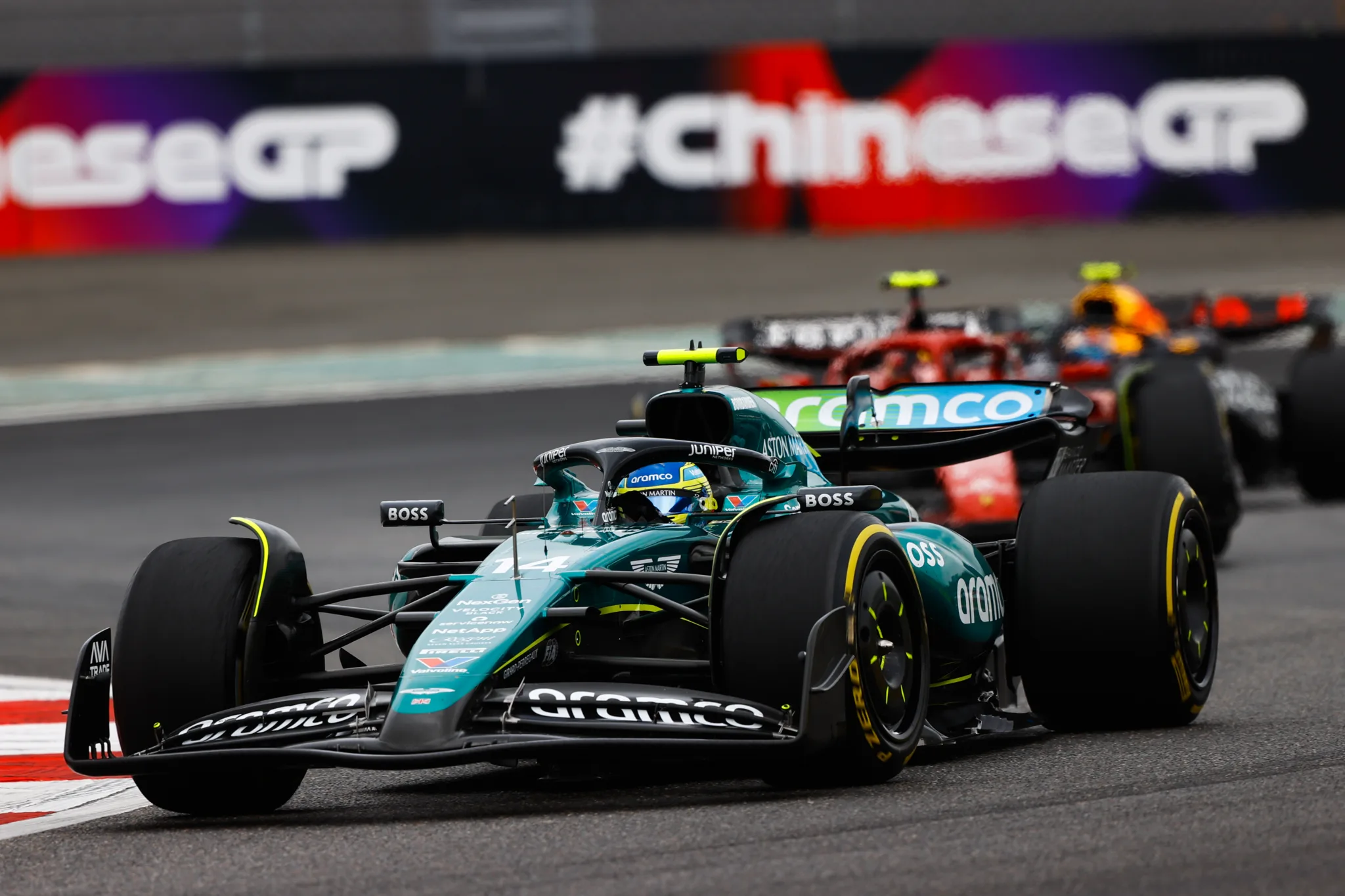 Forma-1, Fernando Alonso, Aston Martin, Carlos Sainz, Ferrari, Sergio Pérez, Red Bull, Kínai Nagydíj 2024, szombat