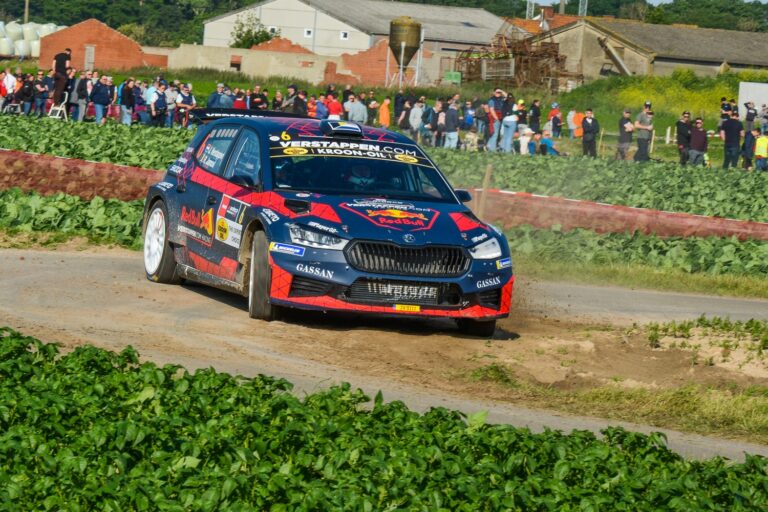 Videón Jos Verstappen balesete az Ypres Rallyn