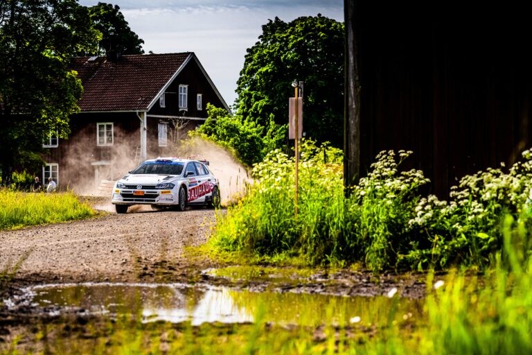 Kijózanító élmény volt a Skandináv Rally a rallycross királya számára