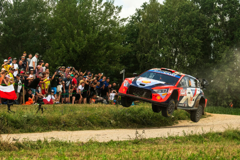 Hatalmas drámával kezdődött a Lengyel Rally utolsó napja