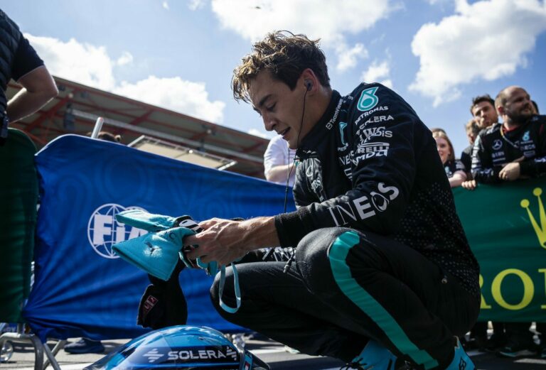 Russellt kizárták, Hamiltoné a győzelem a Belga Nagydíjon